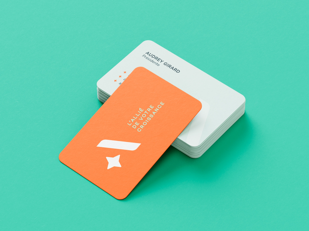 Cartes d'affaires pour l'Agence Agir, logo, branding et graphisme.