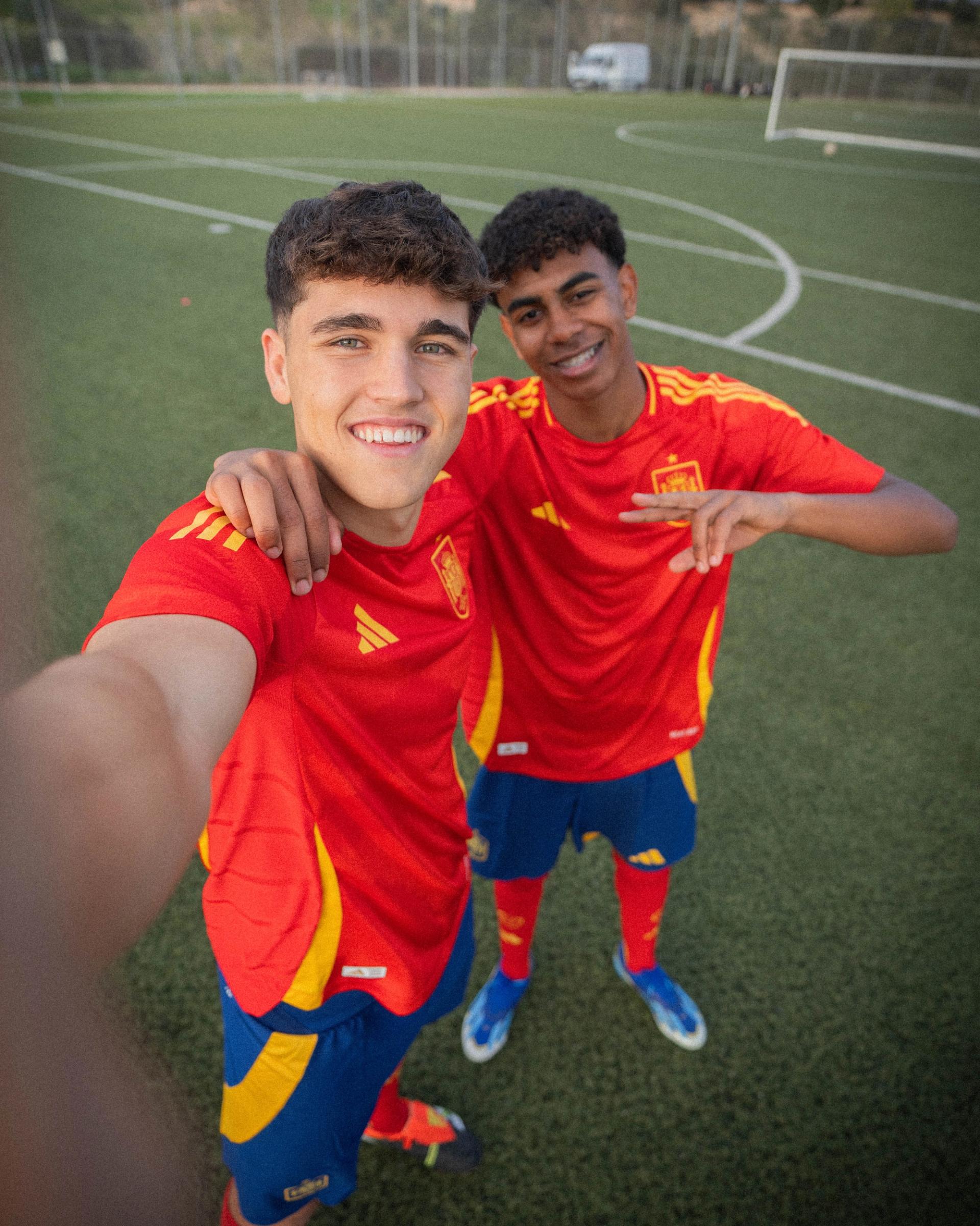Stage Front x RFEF