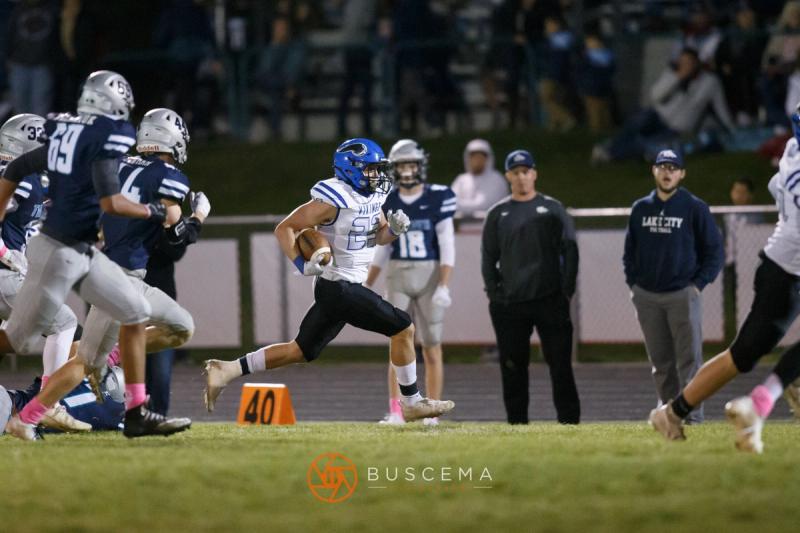 Coeur d'Alene @ Lake City Football photo 10