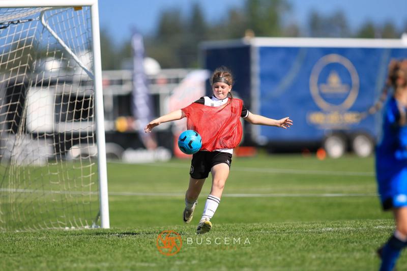 Sting 14G Black vs Montana Rush photo 5