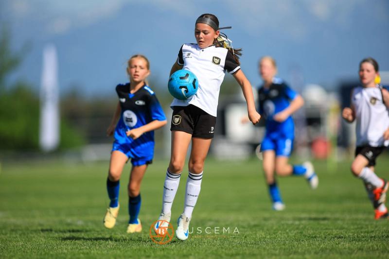 Sting 14G Black vs Montana Rush photo 14