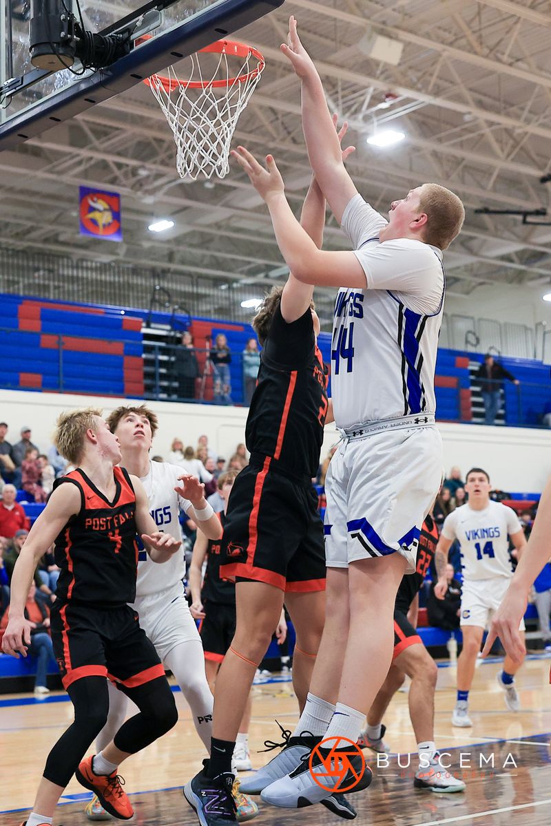 Post Falls @ Coeur d'Alene Boy's Basketball photo 4