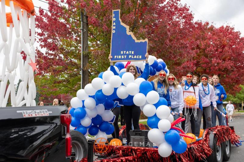 Coeur d'Alene Vikings Homecoming Parade 2023 photo 12