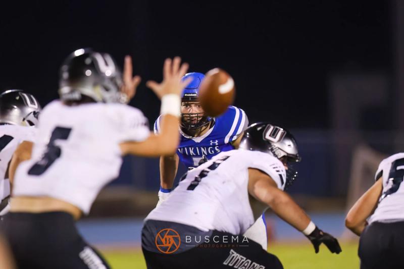 Coeur d’Alene Vikings Varsity Football vs Union Titans photo 41