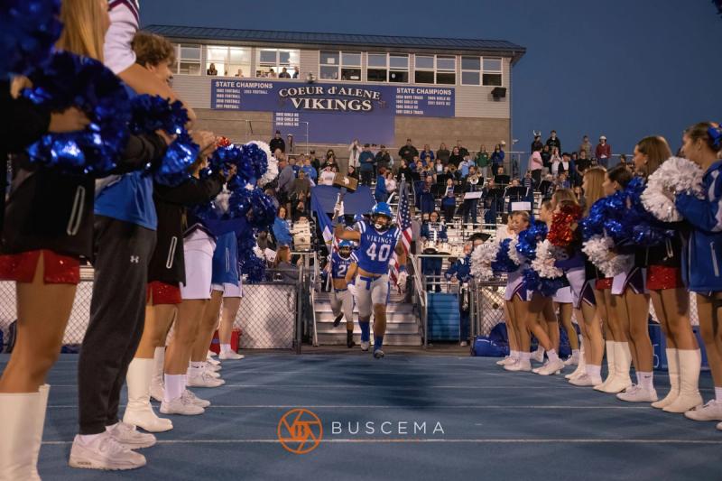 Coeur d’Alene Vikings Varsity Football vs Union Titans photo 4