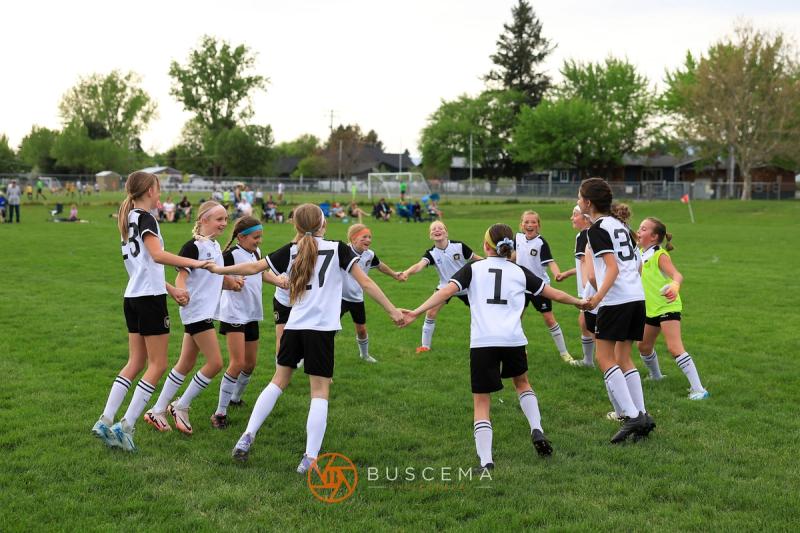Sting 14B Yellow v Surf Black photo 4