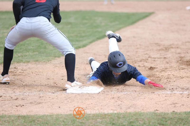 Coeur d’Alene Vikings Boy's Varsity Baseball vs Moscow Bears photo 20