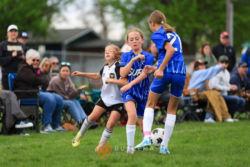 Sting 14G Yellow v Glacier Surf HOTSHOT photo 3