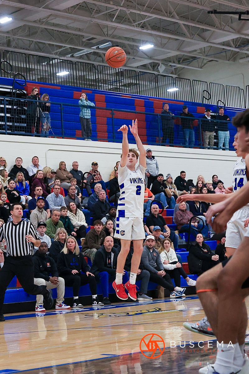Post Falls @ Coeur d'Alene Boy's Basketball photo 11