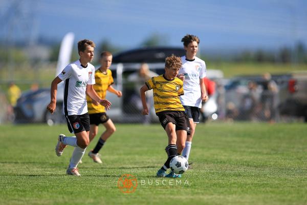 Sting 11B Premier v Strikers FC B2010