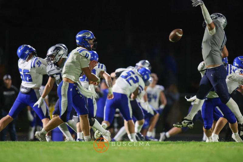 Coeur d'Alene @ Lake City Football photo 14
