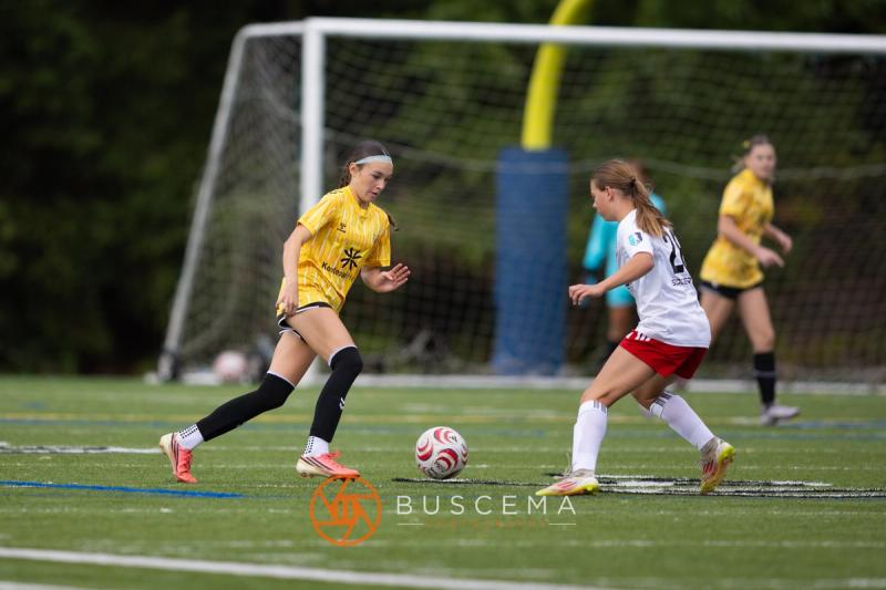 Sting 13-14G Academy player attacking the Mt. Rainier goal