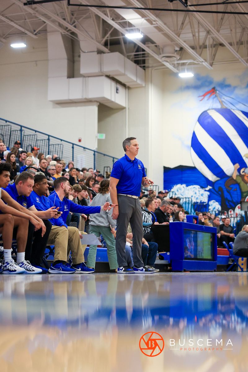Post Falls @ Coeur d'Alene Boy's Basketball photo 27