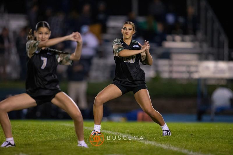 Coeur D’Alene Vikings Varsity Football vs Woodinville photo 21
