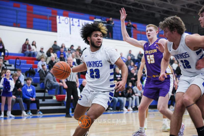 Lewiston @ Coeur d'Alene Boy's Varsity Basketball photo 10
