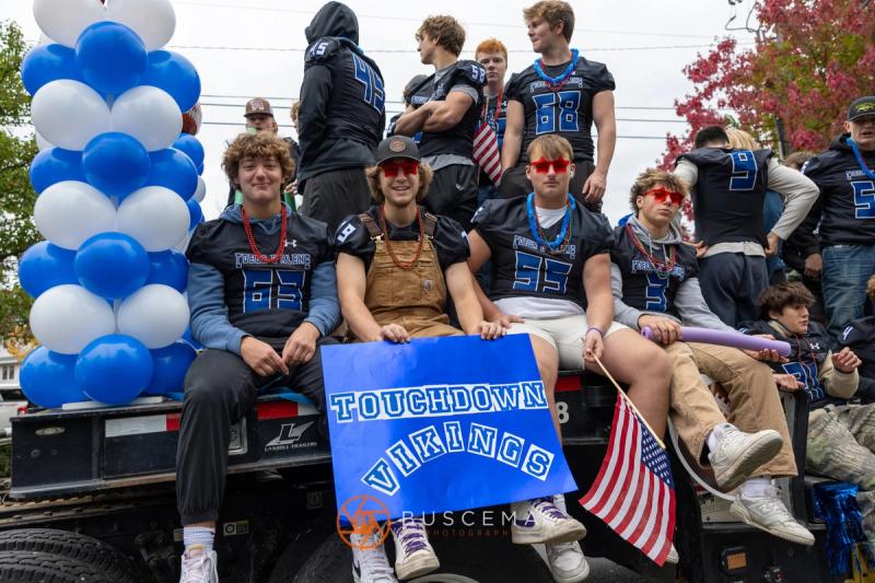 Coeur d'Alene Vikings Homecoming Parade 2023 photo 5