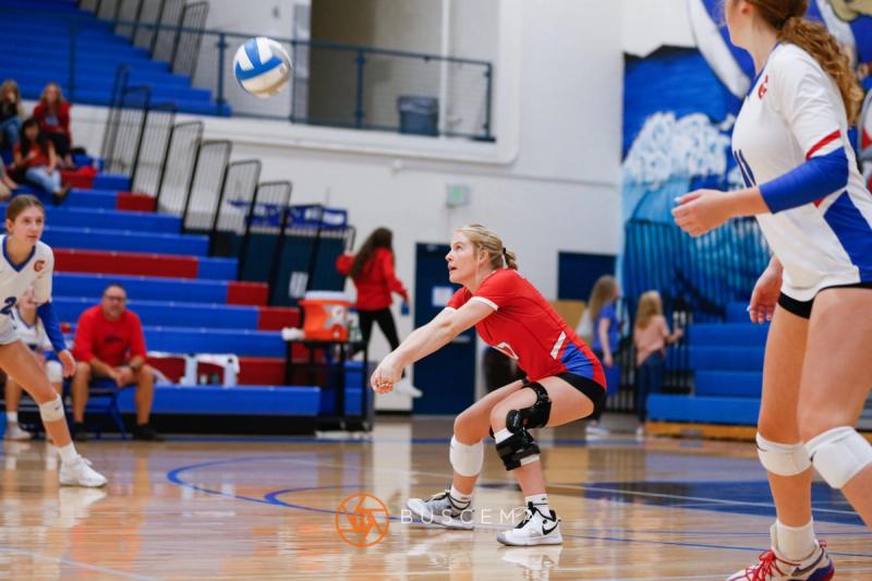 Lakeland @ Coeur d'Alene Girls Volleyball photo 37
