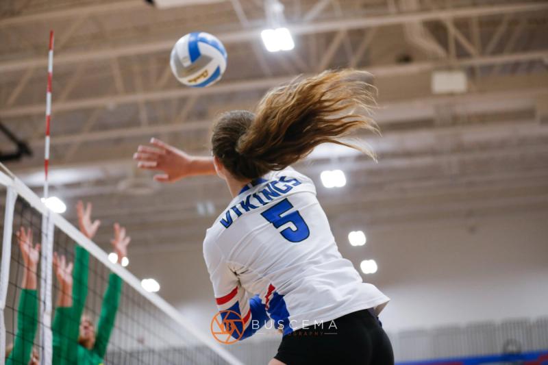 Lakeland @ Coeur d'Alene Girls Volleyball photo 35