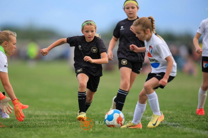 Sting 14G Black vs Montana Rush photo 15