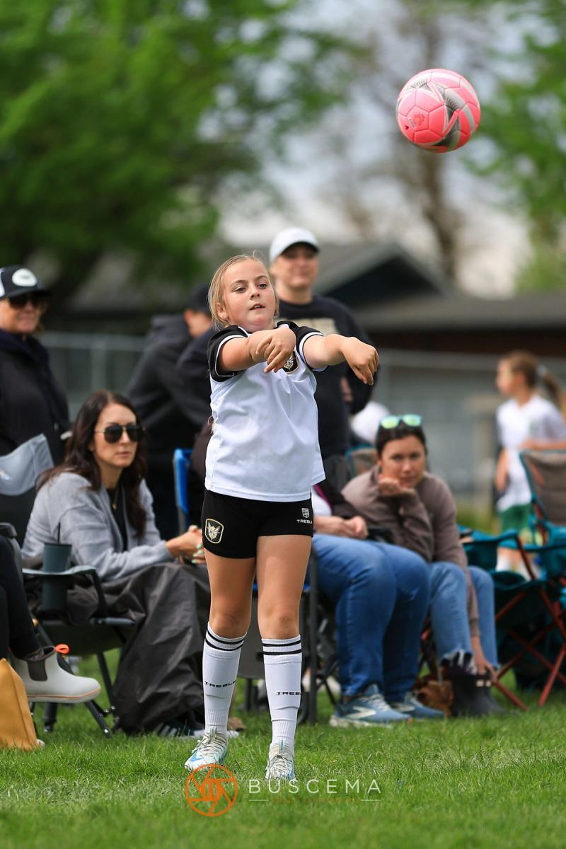 Sting 14G Yellow v Glacier Surf HOTSHOT photo 14