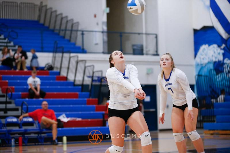 Lakeland @ Coeur d'Alene Girls JV Volleyball photo 5