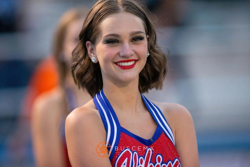 Coeur d'Alene Varsity Football vs Sandpoint Bulldogs 9/2/2022 photo 3