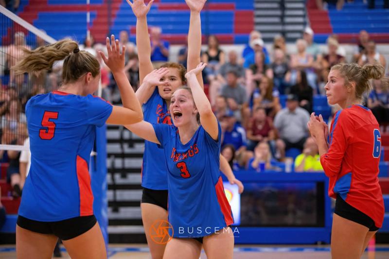 Coeur d'Alene Vikings Varsity Volleyball vs Post Falls Trojans 9/6/22 photo 17