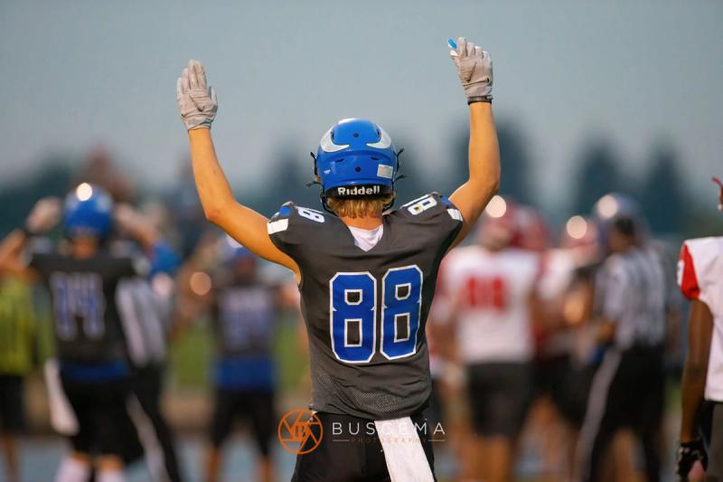 Coeur d'Alene Varsity Football vs Sandpoint Bulldogs 9/2/2022 photo 7