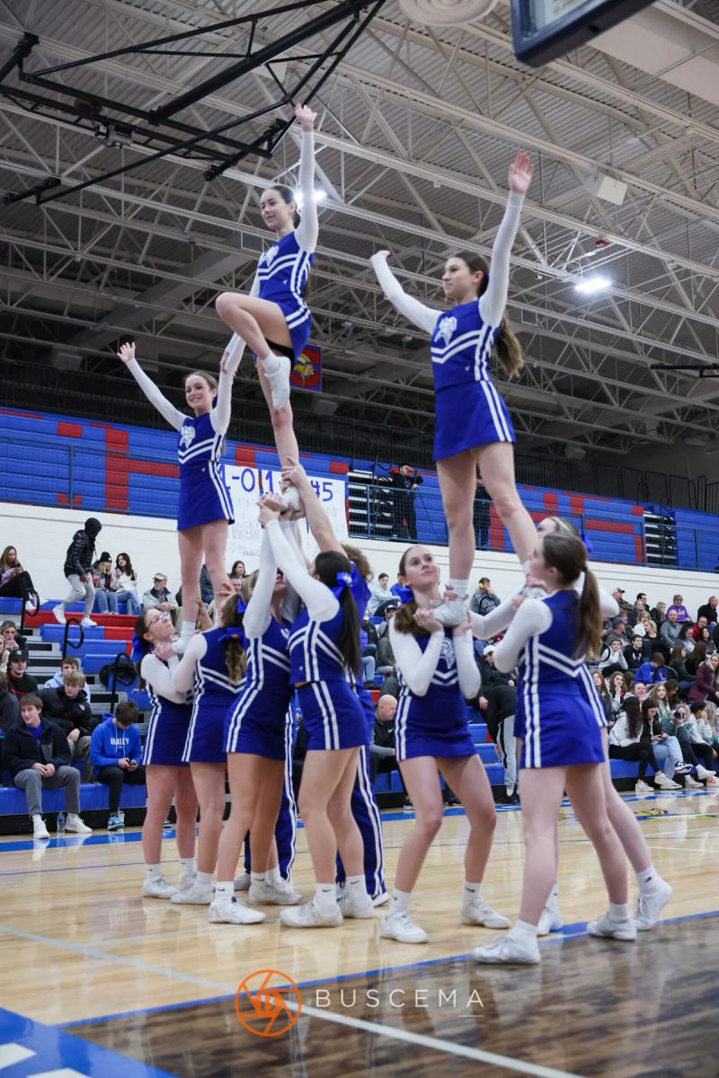 Lewiston @ Coeur d'Alene Boy's Varsity Basketball photo 6