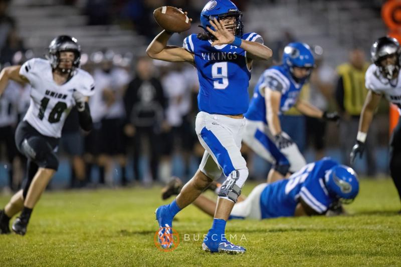 Coeur d’Alene Vikings Varsity Football vs Union Titans photo 45