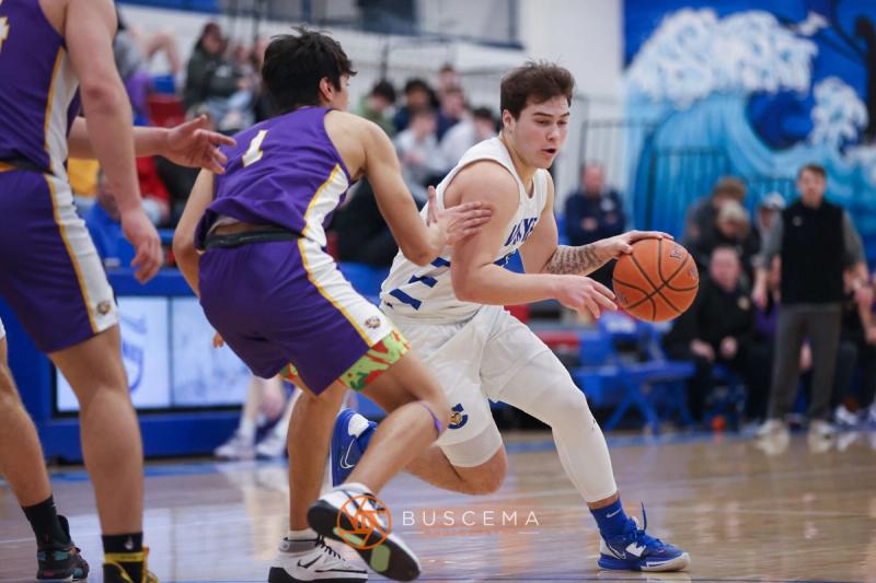 Lewiston @ Coeur d'Alene Boy's Varsity Basketball photo 16