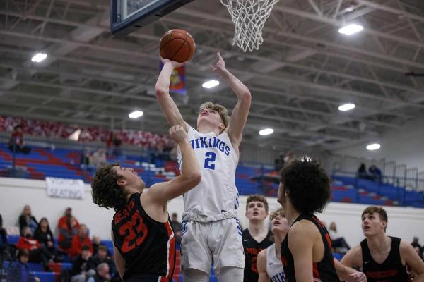 Moscow @ Coeur d'Alene Vikings Varsity Basketball
