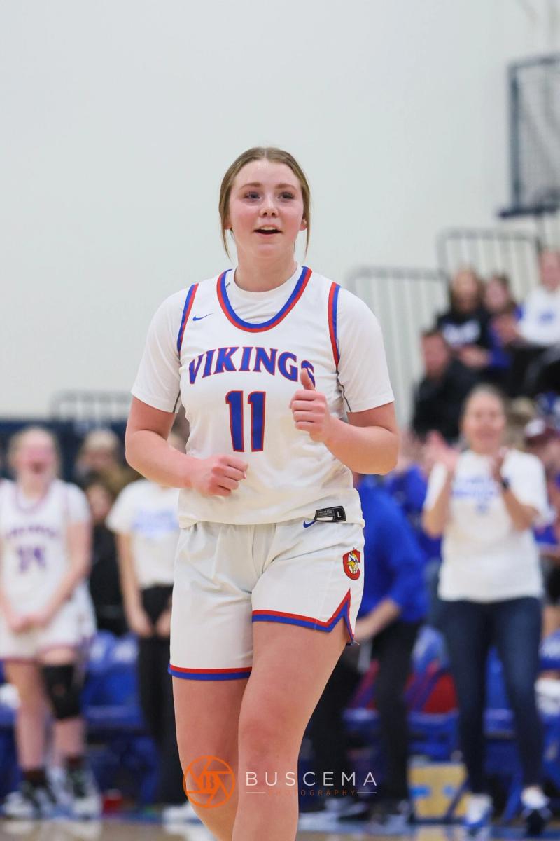 Lewiston @ Coeur d'Alene Girl's Varsity Basketball photo 17