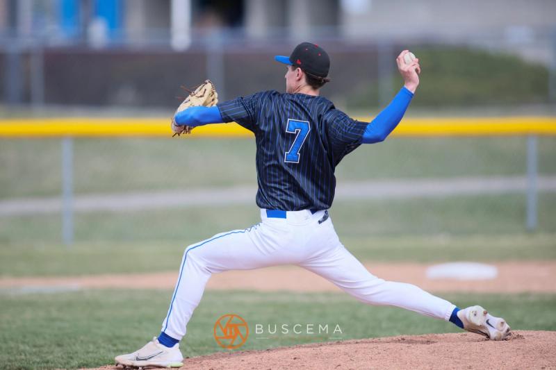 Coeur d’Alene Vikings Boy's Varsity Baseball vs Moscow Bears photo 14