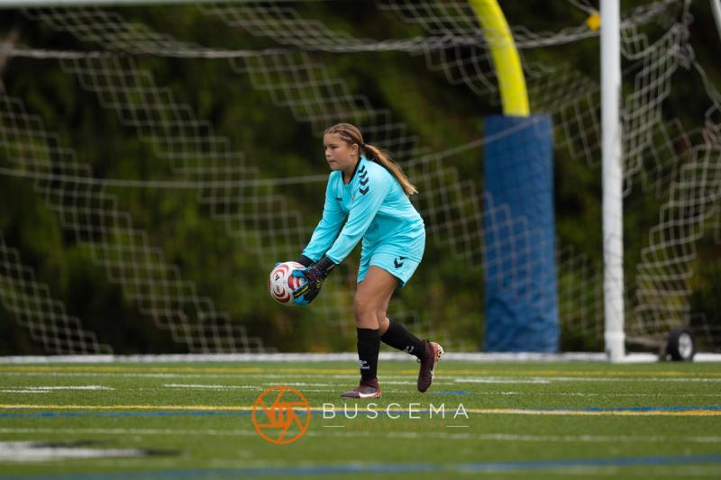 Sting 13-14G Academy goalkeeper distributing the ball from her goal