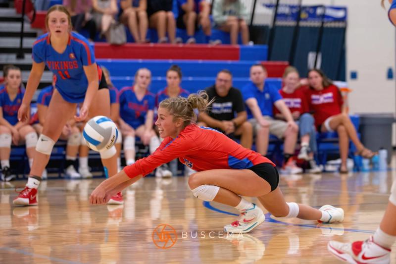 Coeur d'Alene Vikings Varsity Volleyball vs Post Falls Trojans 9/6/22 photo 12