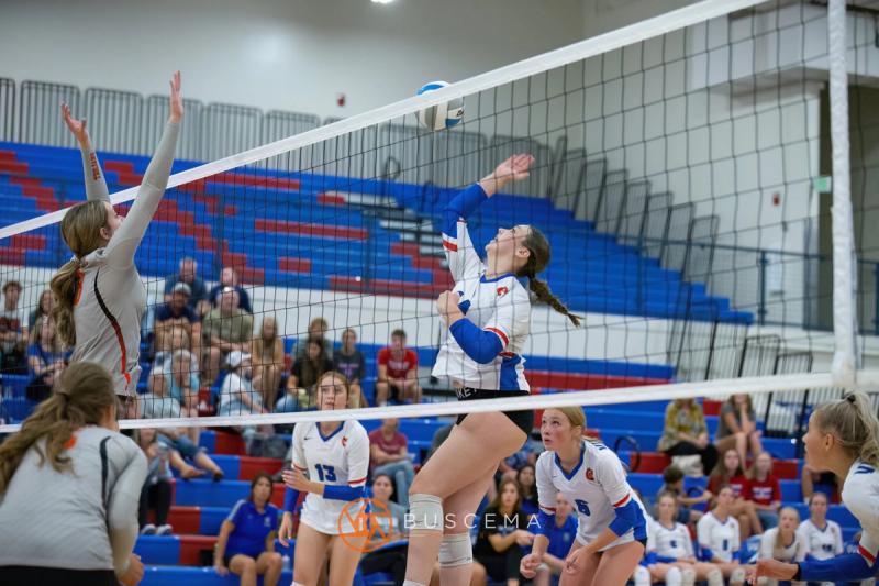 Coeur d'Alene Vikings JV Volleyball vs Post Falls Trojans 9/6/22 photo 17