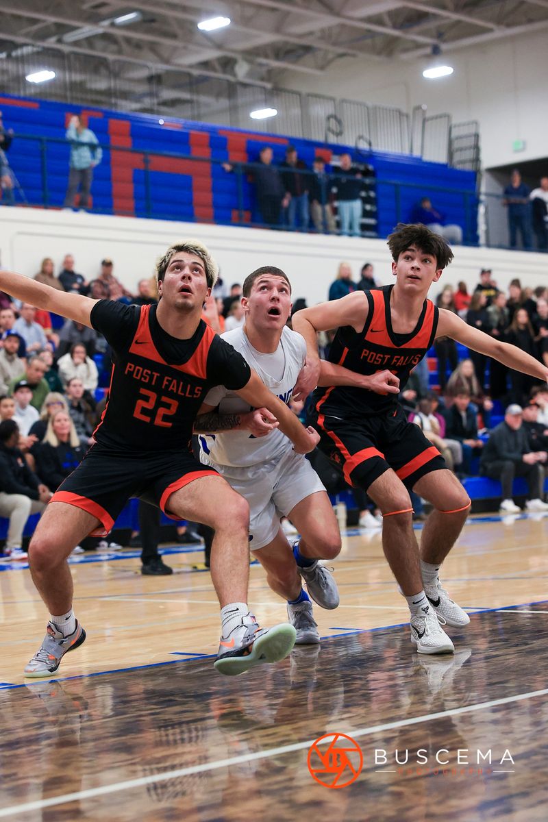Post Falls @ Coeur d'Alene Boy's Basketball photo 18