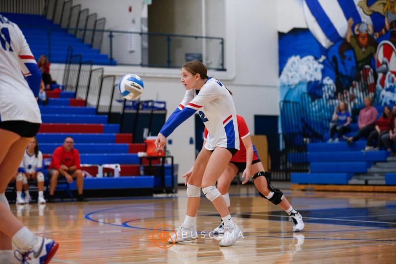 Lakeland @ Coeur d'Alene Girls Volleyball photo 42