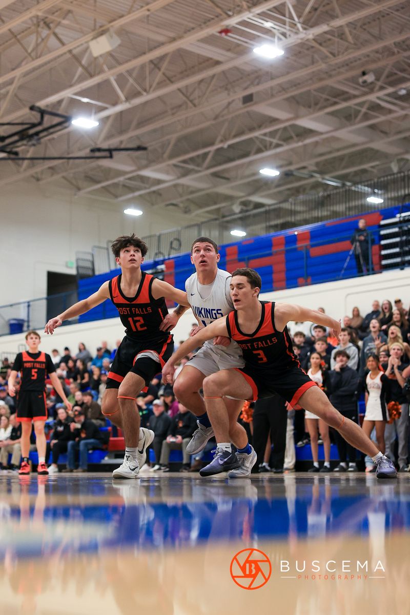 Post Falls @ Coeur d'Alene Boy's Basketball photo 28