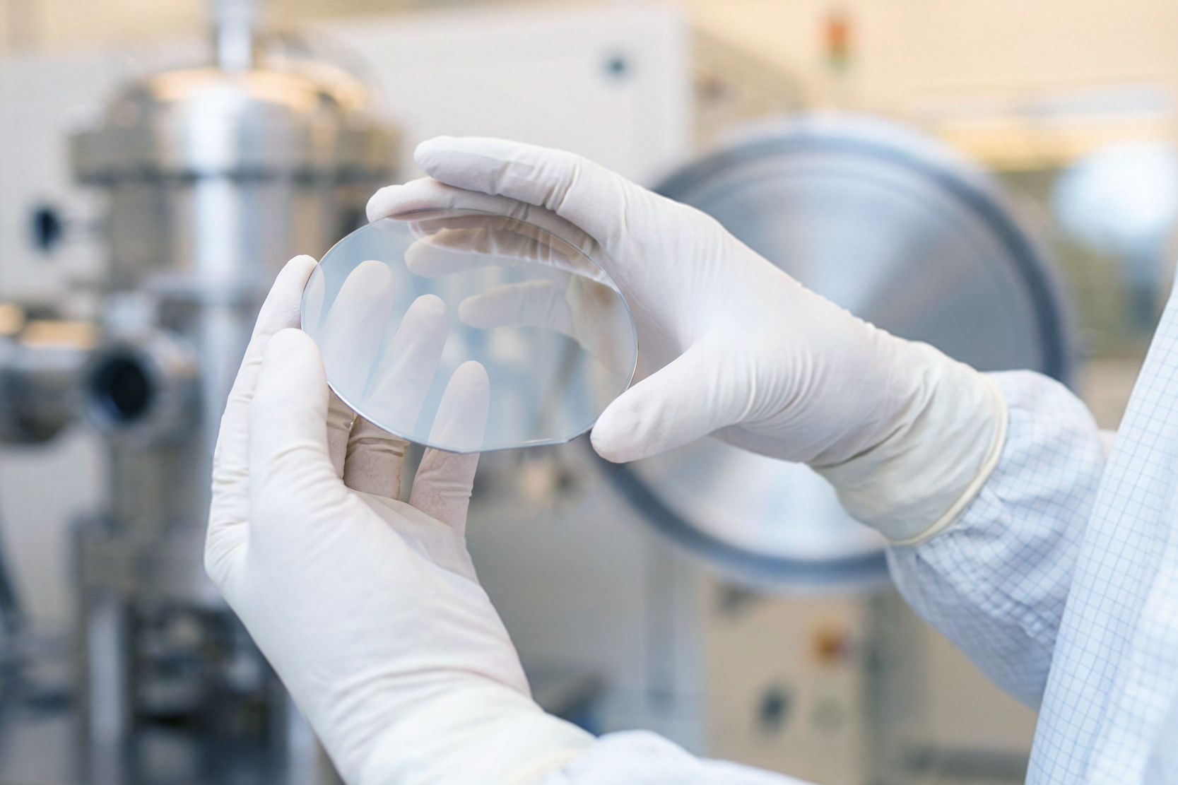 Photo of a semiconductor fabrication plant