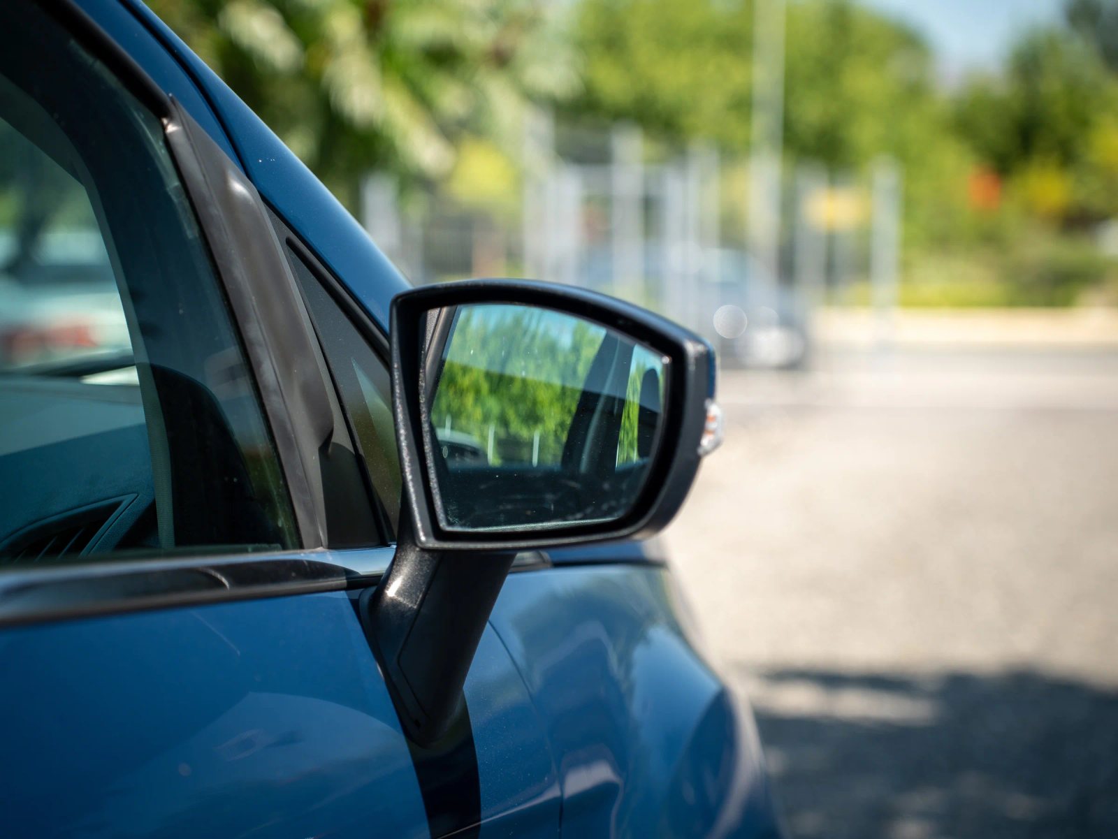 Ford EcoSport — detaliu al oglinzii exterioare.
