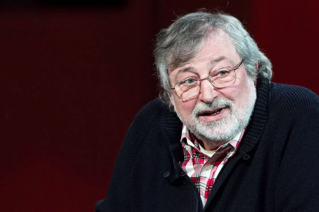 Fra la via Emilia e il Tevere: Guccini e quella Roma che cantava le sue parole