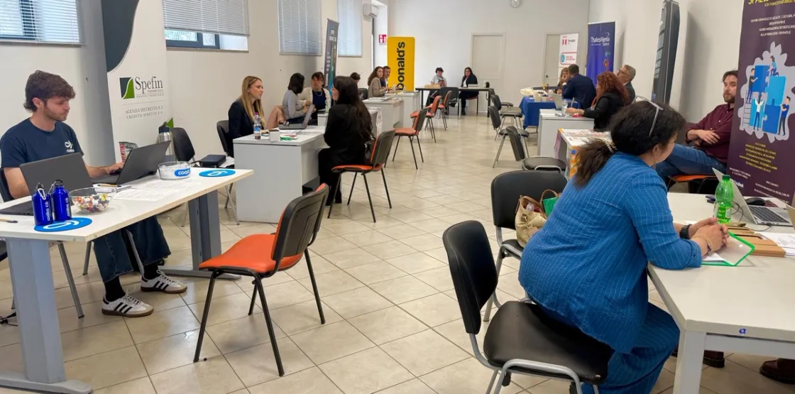 Persone in cerca di lavoro e aziende che assumono a Roma: Recruiting Day in IV municipio 