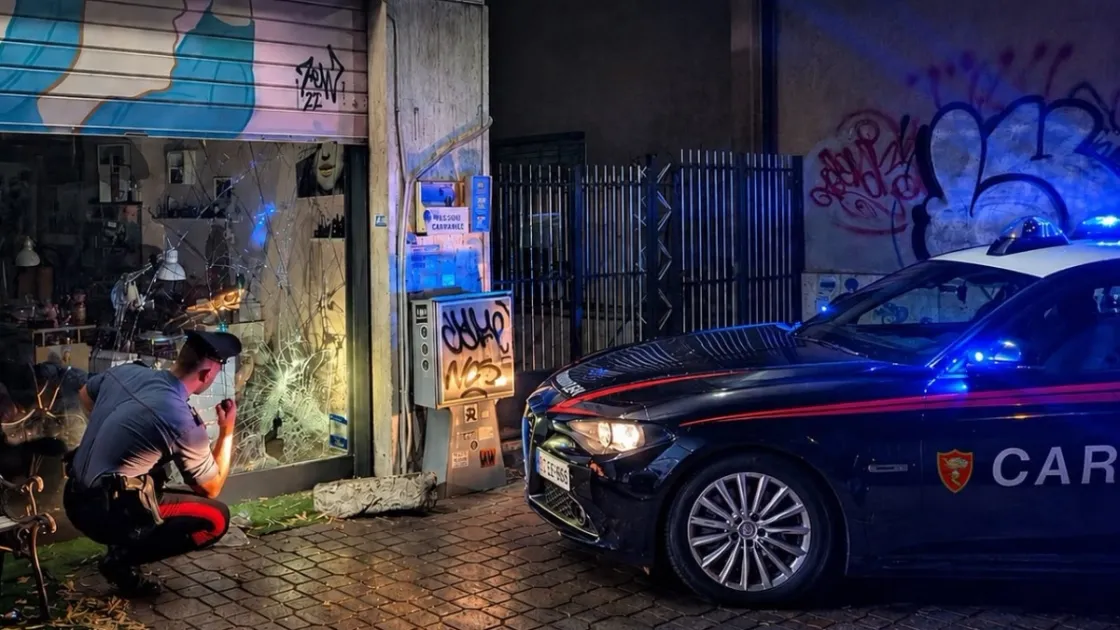 Roma, spaccata a Centocelle e rapina con spray a Trastevere: due arresti