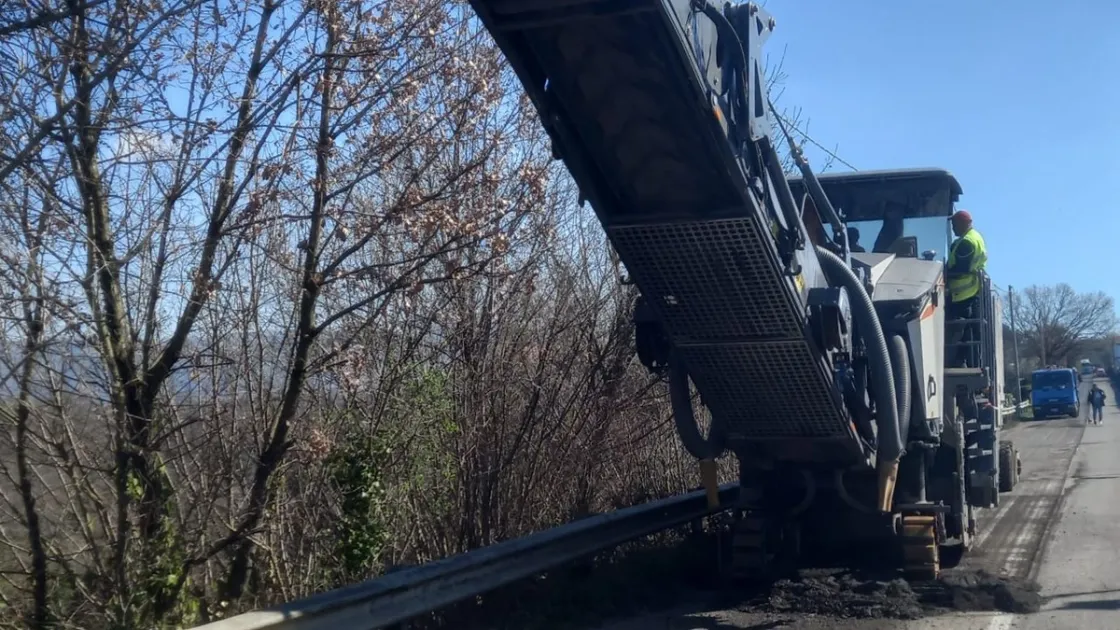 Al via i lavori sulla Pedemontana e sulle provinciali di Riofreddo e Vivaro. Riaperta la Maremmana