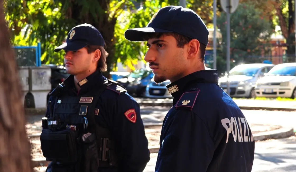 Quarticciolo, 11 arresti per droga: sequestrate oltre 460 dosi tra hashish e cocaina