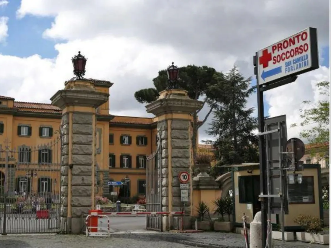 Maxi emergenza al San Camillo: simulato il crollo di un edificio, scatta lo stress test in ospedale