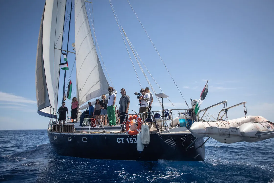 Due attivisti della Global Sumud Flotilla sono in carcere in Israele e ora la Procura di Roma indaga per sequestro di persona