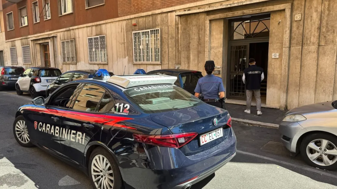 Trionfale, lite tra coinquilini finisce con un’aggressione: donna ferita a coltellate